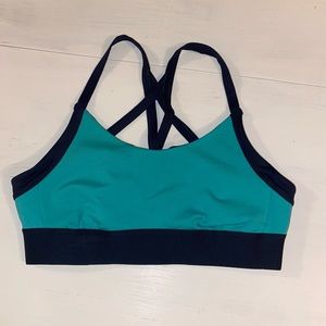 North face sports bra